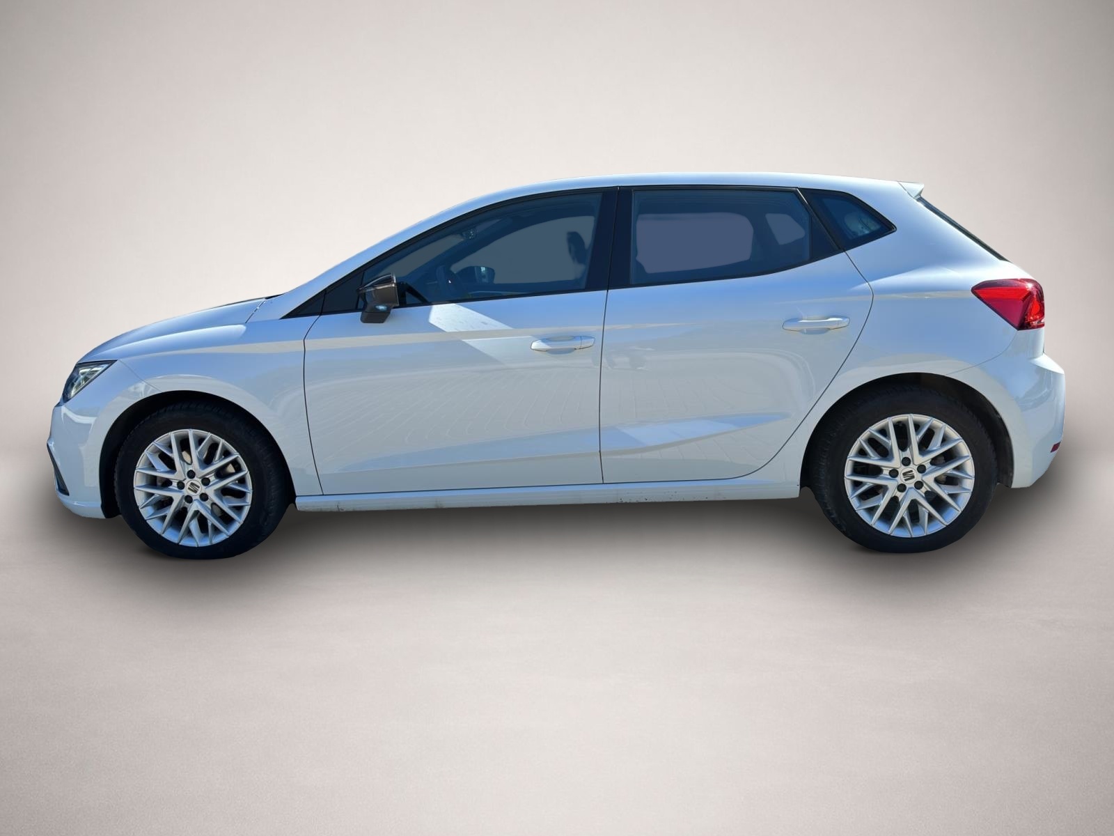 Bild 3 Seat Ibiza 1.0 TSI DSG AB140EUR FR NAVI DAB SHZ PDC