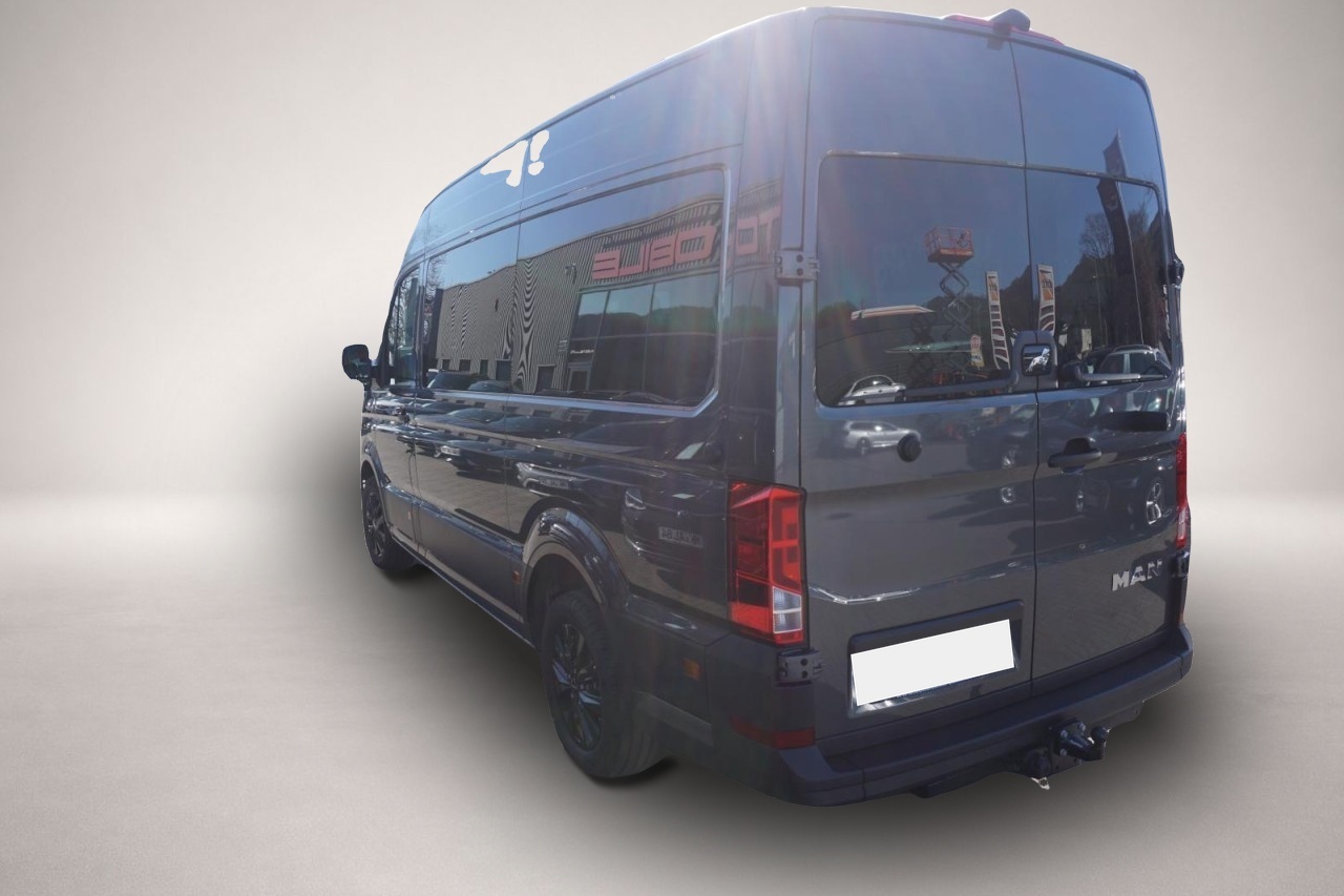 Bild 6 MAN TGE 3.180 DSG 9-Sitzer VIP Shuttle Leder Standhe