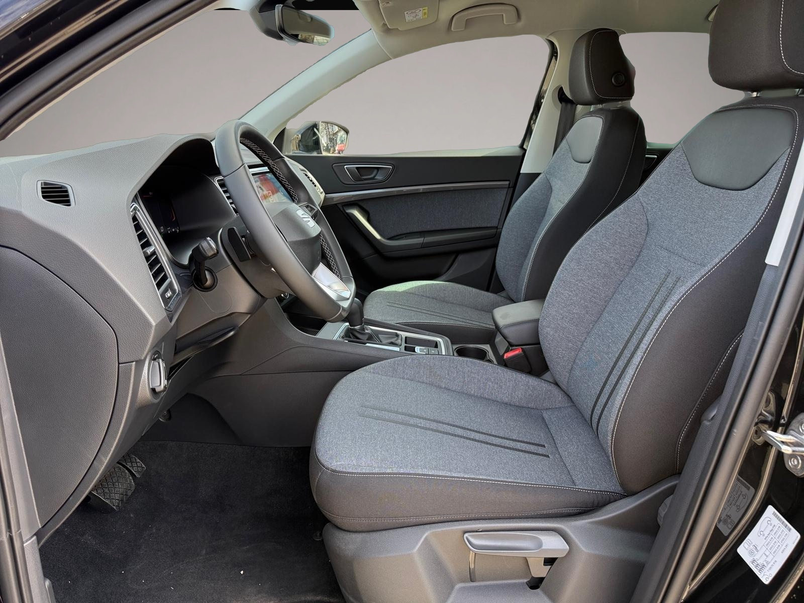 Bild 2 Seat Ateca 1.5 TSI ACT DSG NAVI AHK ACC LED Kamera