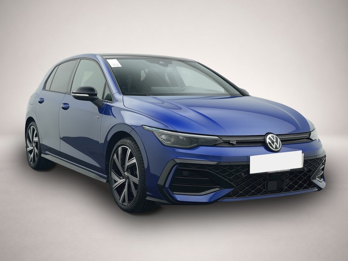 Fotografie des Volkswagen Golf 8 1.5 eTSI DSG R-Line BLACK STYLE PANO HK B