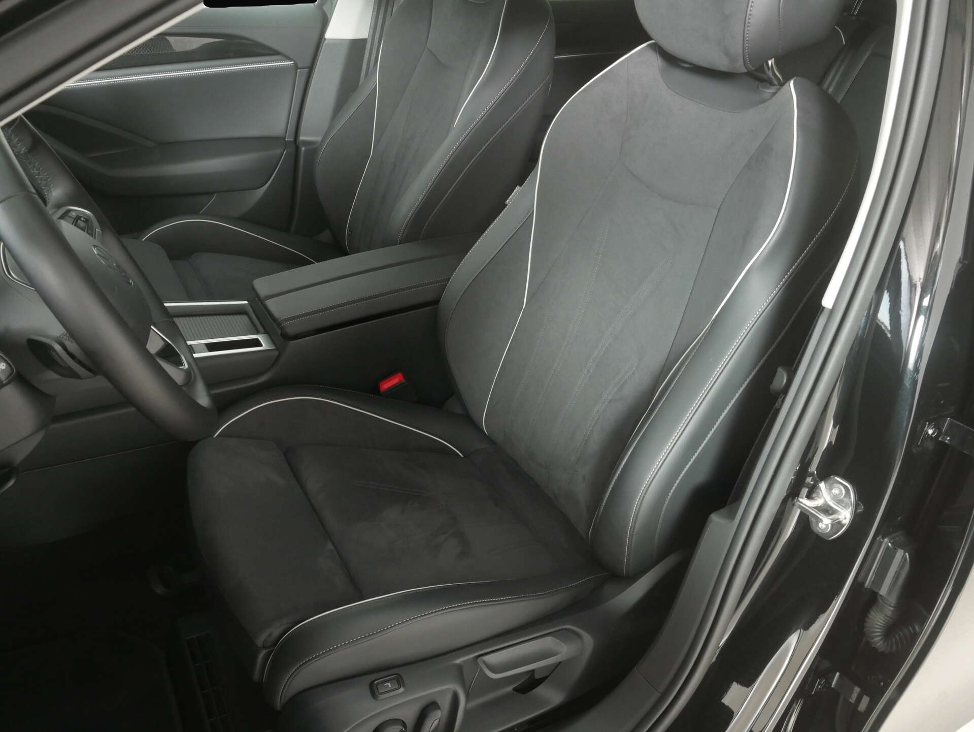 Bild 8 Volkswagen Passat 1.5 eTSI Business