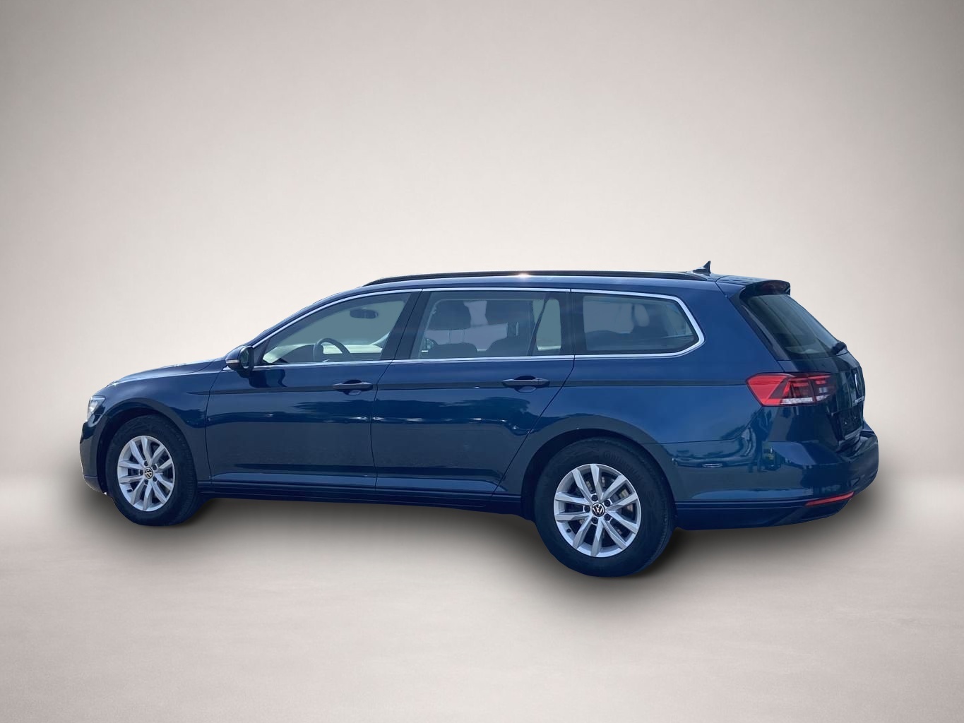 Bild 3 Volkswagen Passat Variant 2.0 TDI DSG Business AHK+APP-CONN