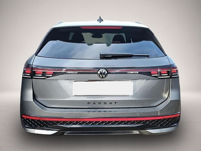 Fotografie 5 des Volkswagen Passat Variant 2.0 TDI 142 kW 4Motion R-Line Passat Variant 2..