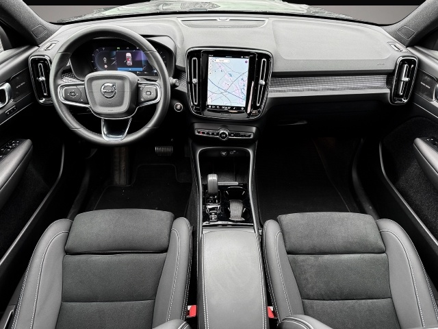 Volvo XC40 XC40 Ultimate Dark 2WD StandHZG Digitales Cockpi - Thumbnail 5