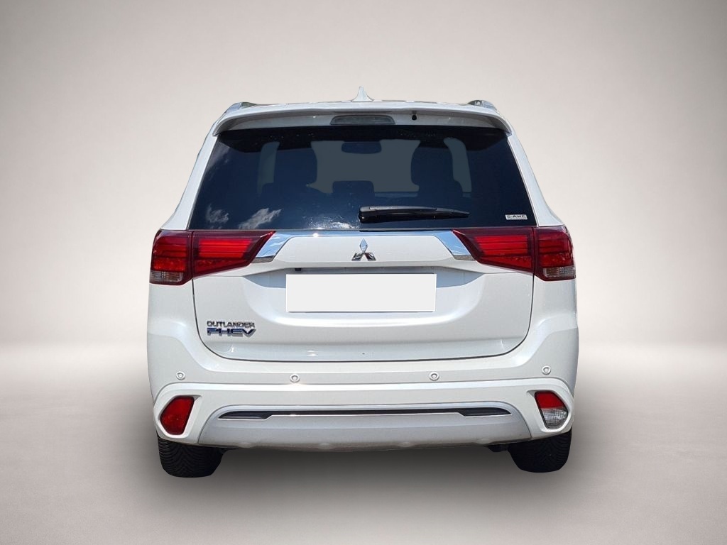 Bild 4 Mitsubishi Plug-in Hybrid Outlander 2.4 4WD Plug-In Hybrid Diamant