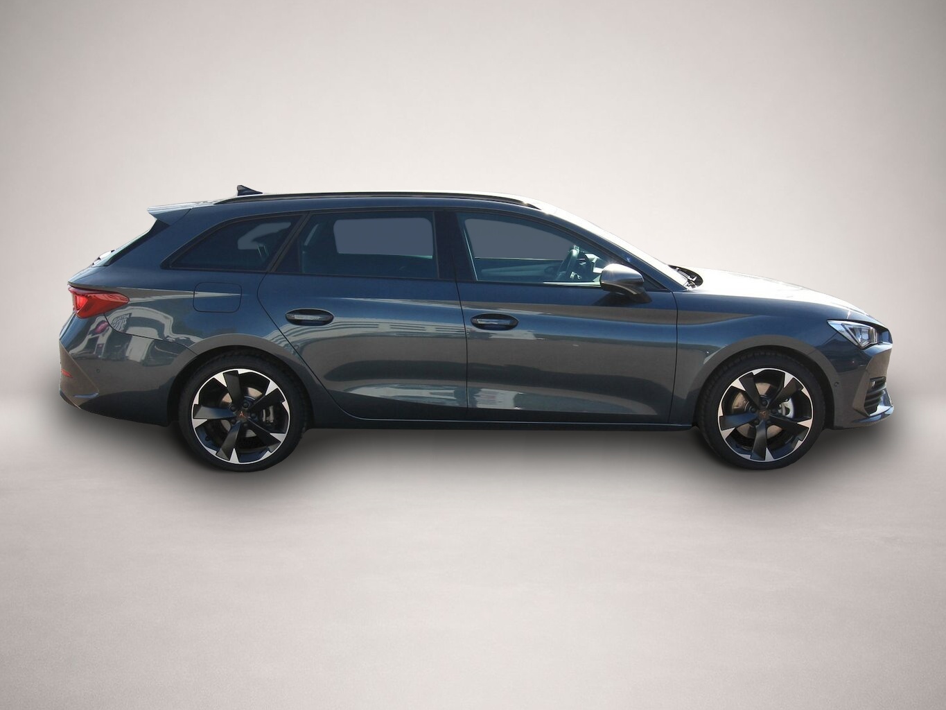 Bild 8 Cupra Leon Sportstourer e-HYBRID 6-DSG NAVI+LED+KAMERA