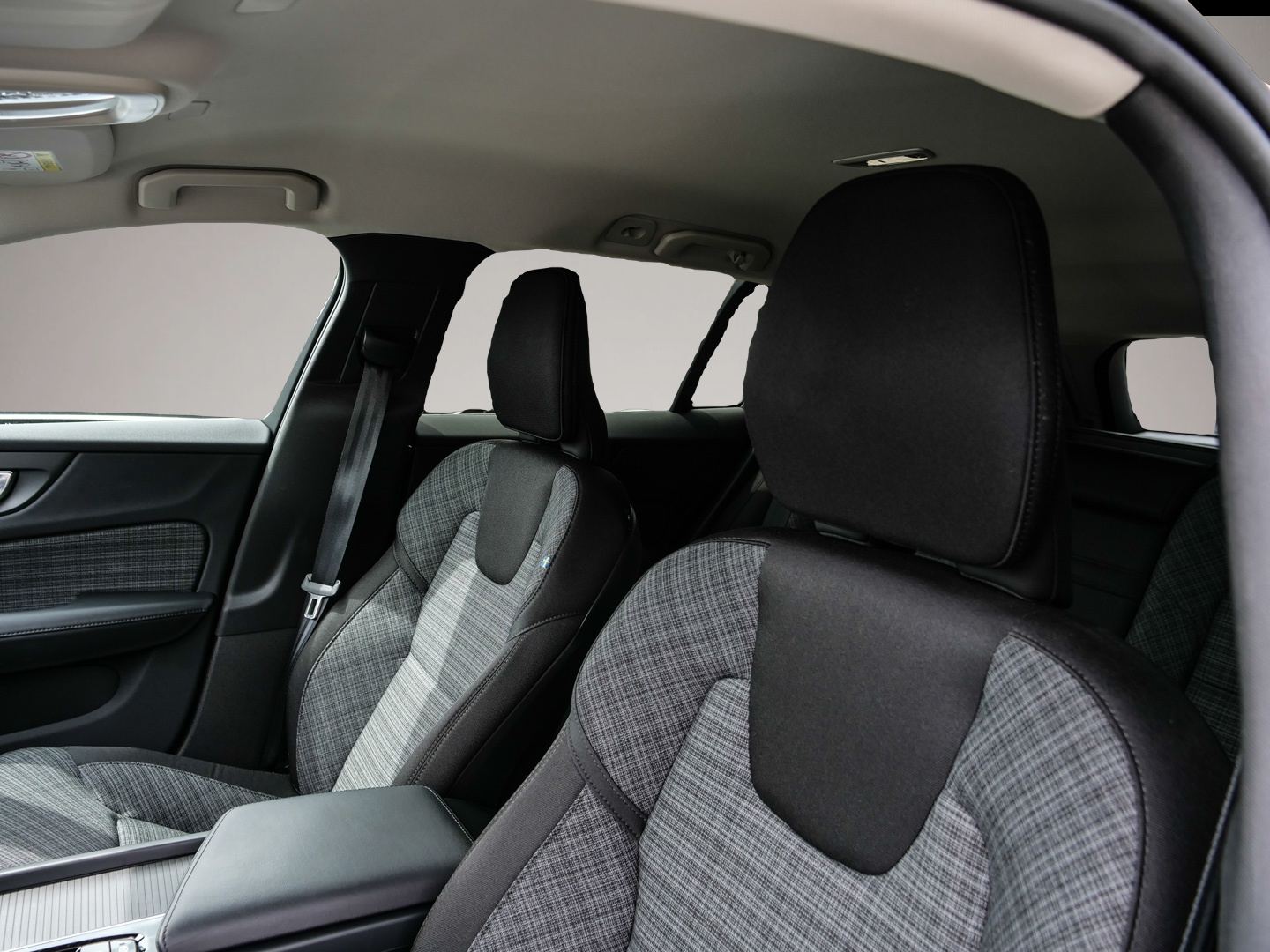 Bild 5 Volvo V60 Kombi Core Digitales Cockpit Soundsystem LED