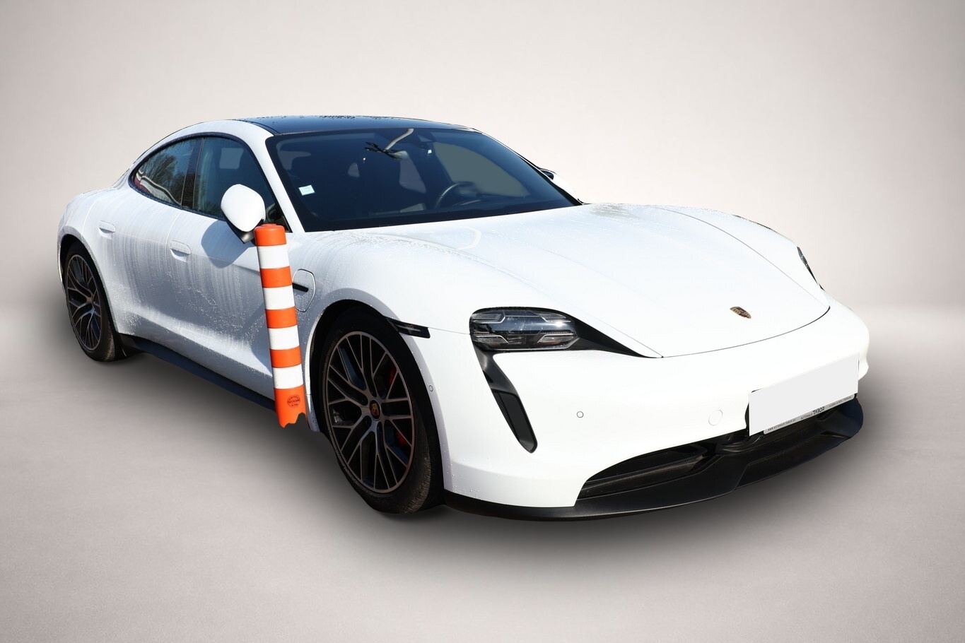 Bild 3 Porsche Taycan 4S Plus 20Z ACC Pano Matrix BOSE ParkAs