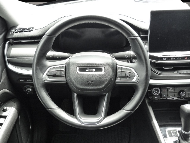 Bild 6 Jeep Compass S Plug-In Hybrid 4WD Navi Soundsystem 36