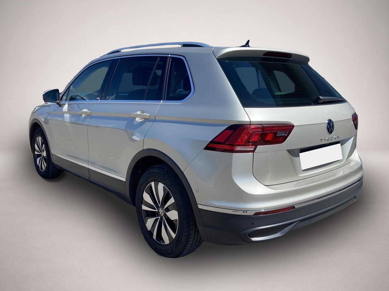 Bild 3 Volkswagen Tiguan 1.5 TSI DSG MOVE PANORAMA+AHK+APP-CONNECT