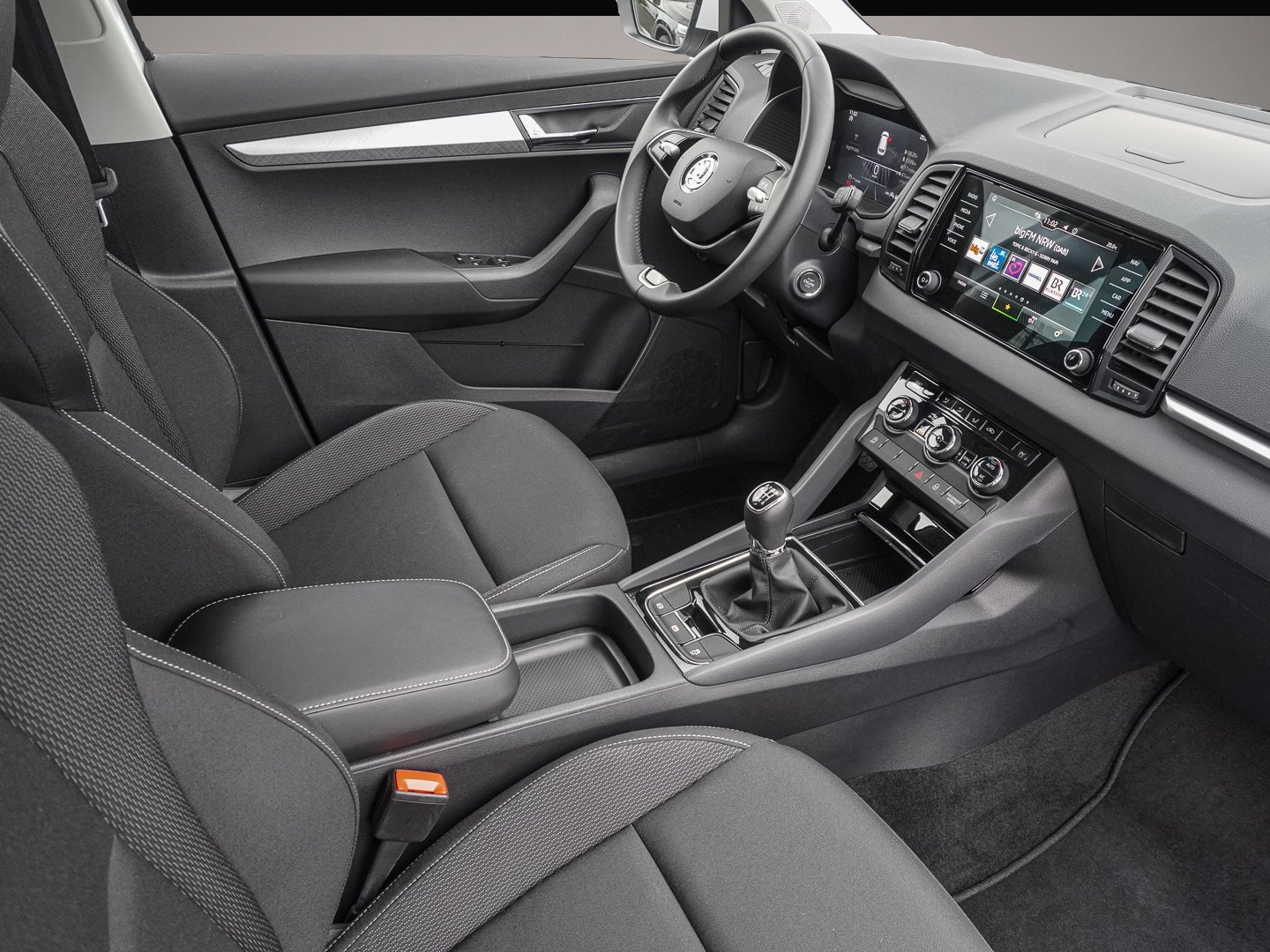 Bild 6 Skoda Karoq 1.5 TSI Selection LED ALU TEMPOMAT