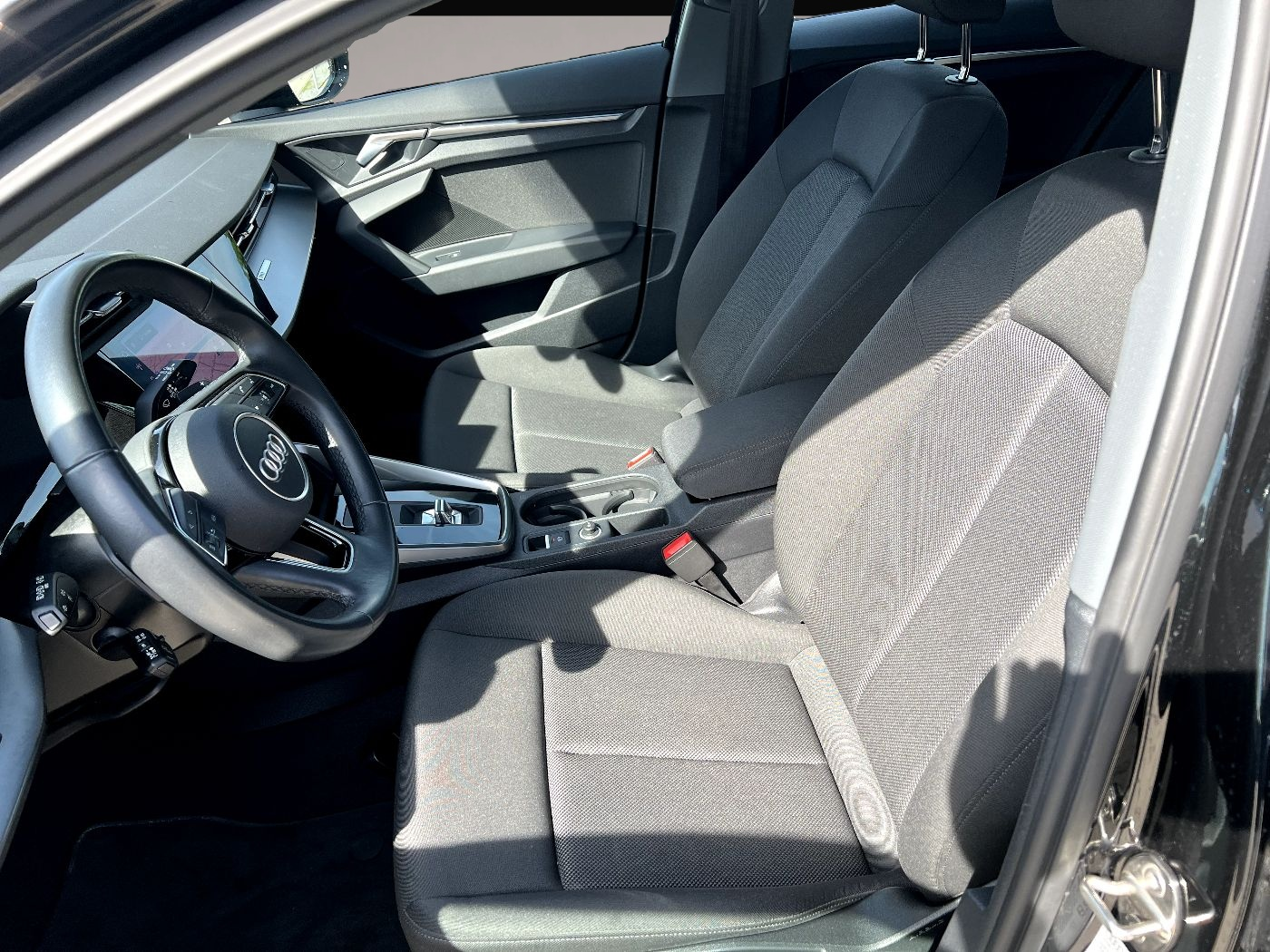Bild 7 Audi A3 Sportback 30 TDI S-Line LED Navi Kamera Sitzh