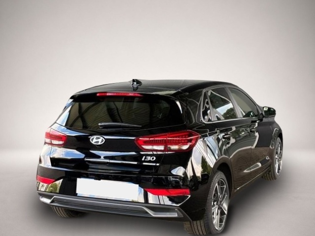 Fotografie 2 des Hyundai i30 Comfort Plus 1.0 TGDI DCT/ ACC / PDC V.&H.K.