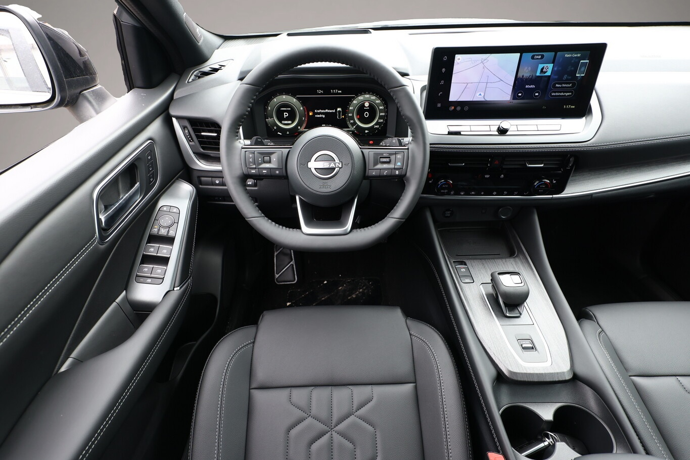 Fotografie 6 des Nissan Qashqai Tekna Pano BOSE HUD e.Heckk 360° ACC SHZ