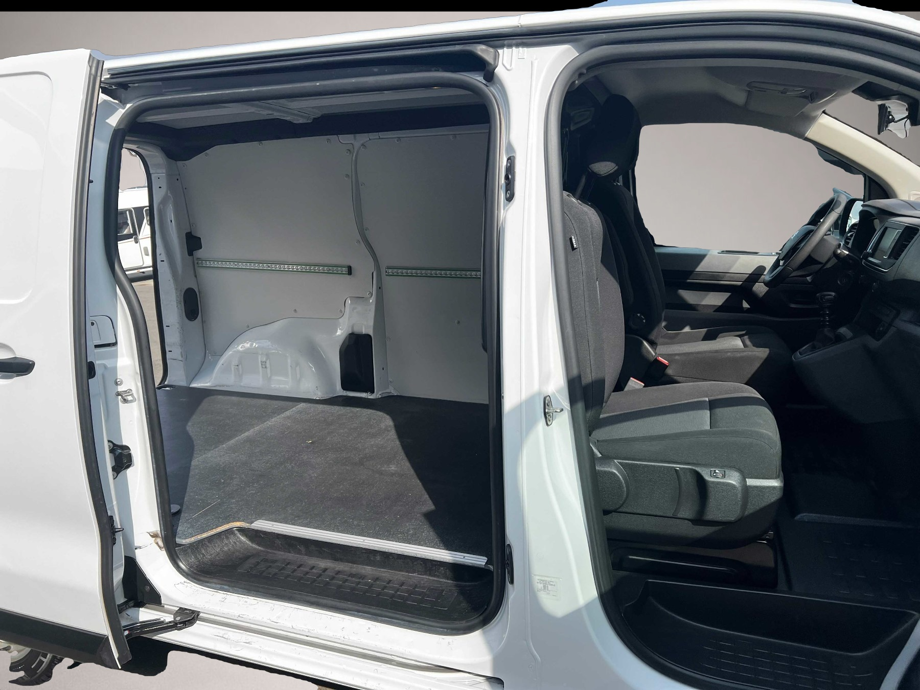 Fotografie 4 des Citroën Other Jumpy M 145 Club, Navi,Klima,Assistenzsysteme