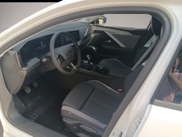 Bild 7 Opel Astra L ST Edition 1.2 NAVI KAMERA KEYLESS CARPL