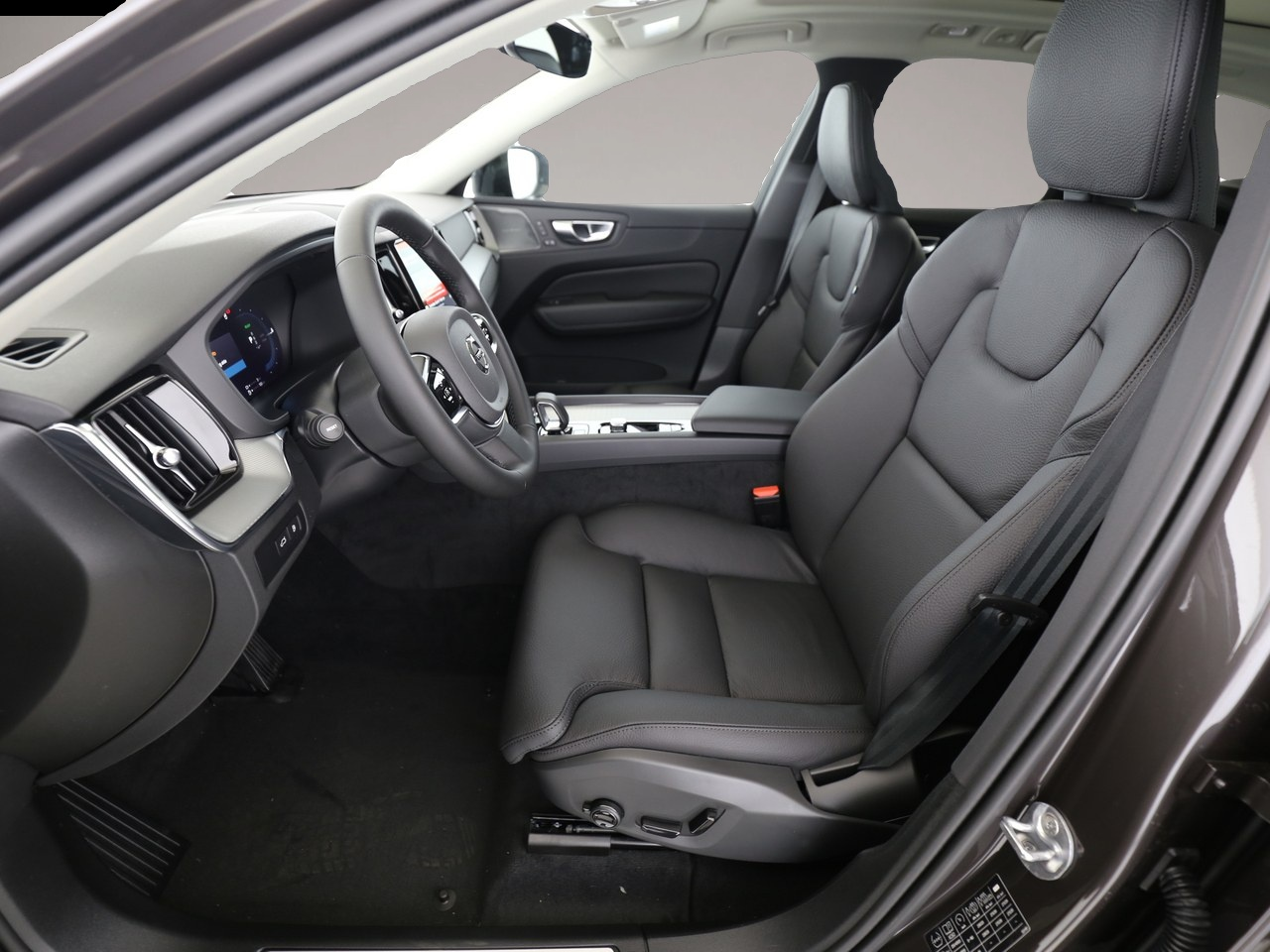 Bild 3 Volvo XC60 Plus Dark Recharge Plug-In Hybrid AWD T8 Tw