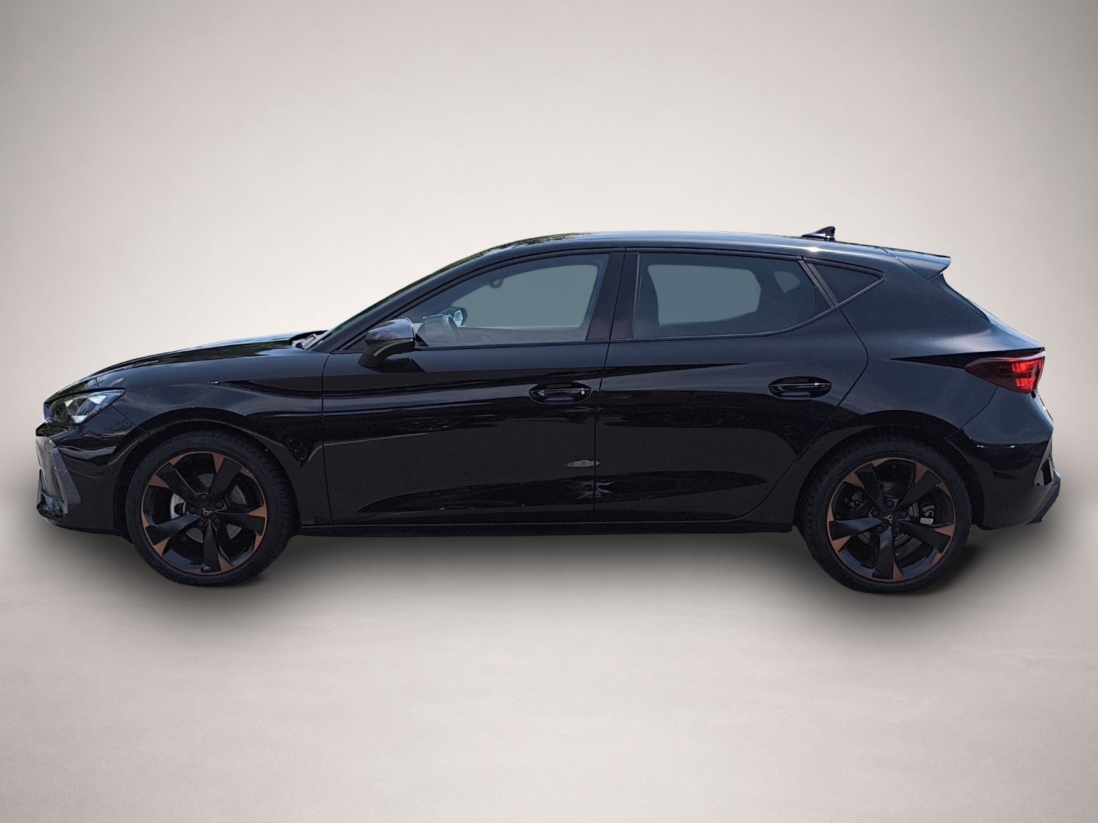 Fotografie 3 des Cupra Leon 1.5 eTSI 5-J-G NAVI ACC KESSY 18LM RFK PDC