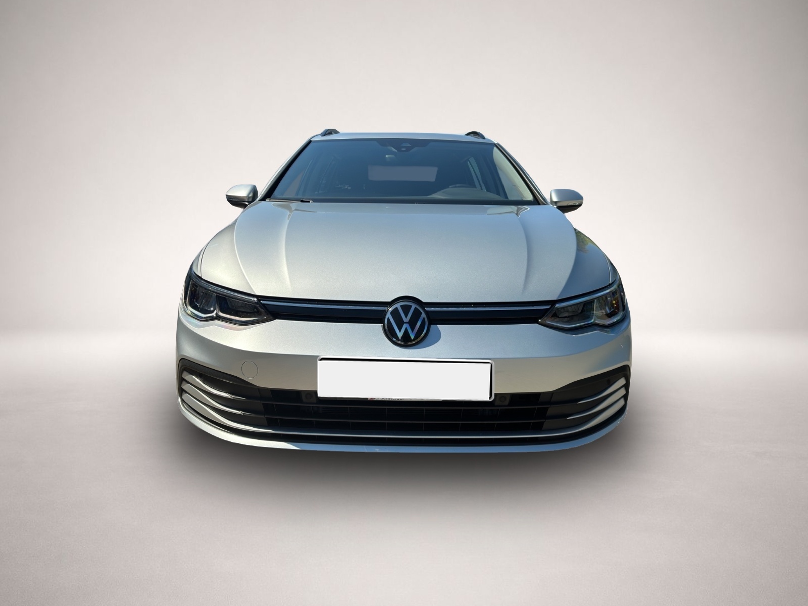 Bild 2 Volkswagen Golf Variant 8 1.5 eTSI DSG Life AHK LED ACC NAV