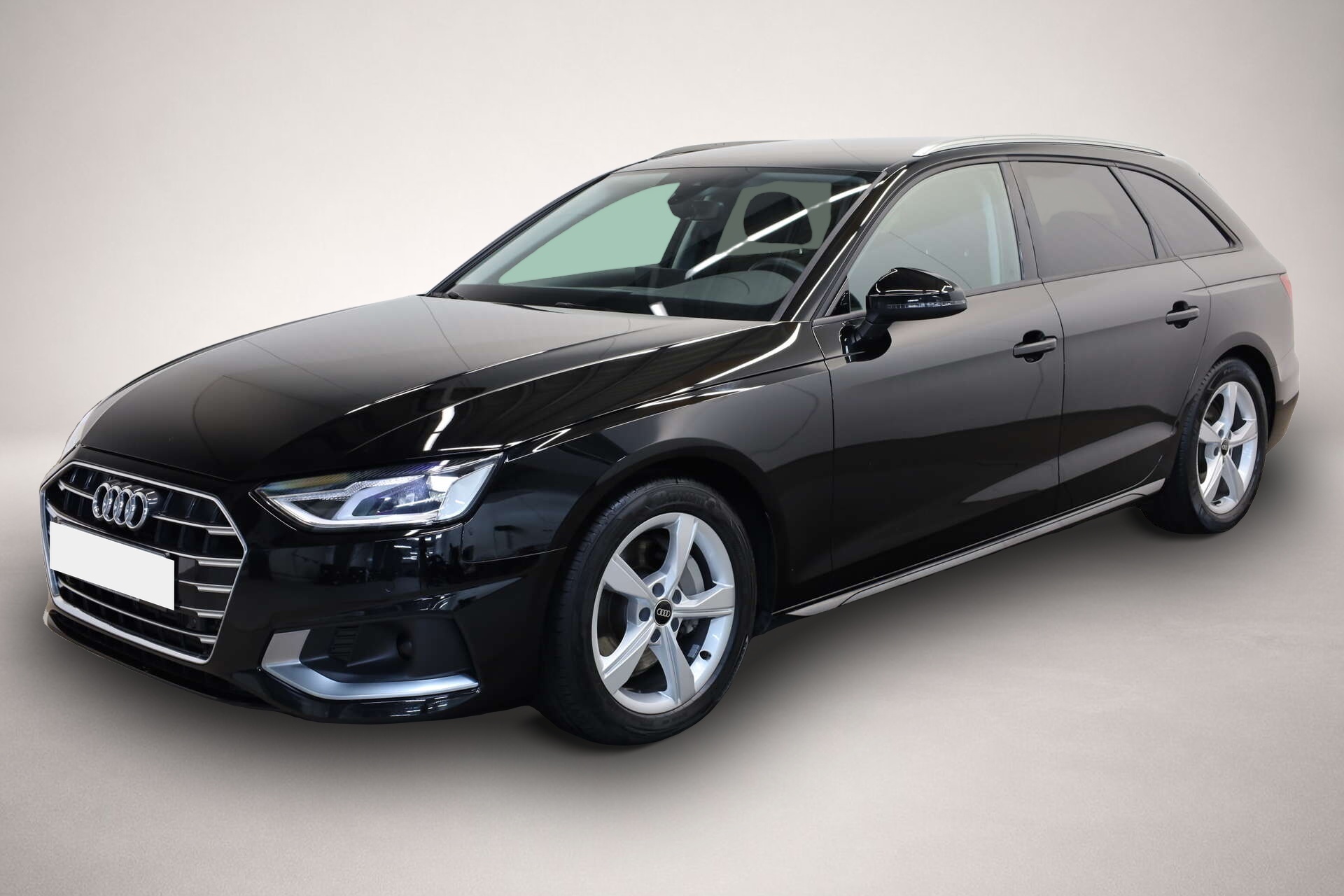Fotografie Audi A4 Avant 40 TFSI Advanced
