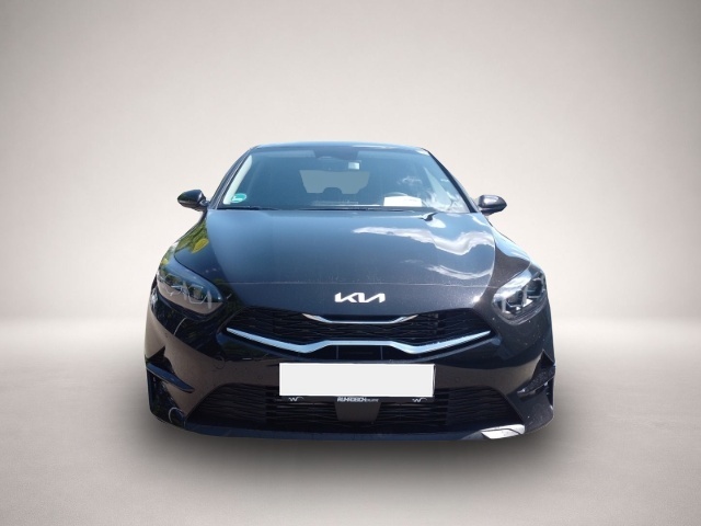Bild 6 Kia cee'd / Ceed Cee'd 1.5 T-GDI 48V DCT Ultimate Edition Navi K