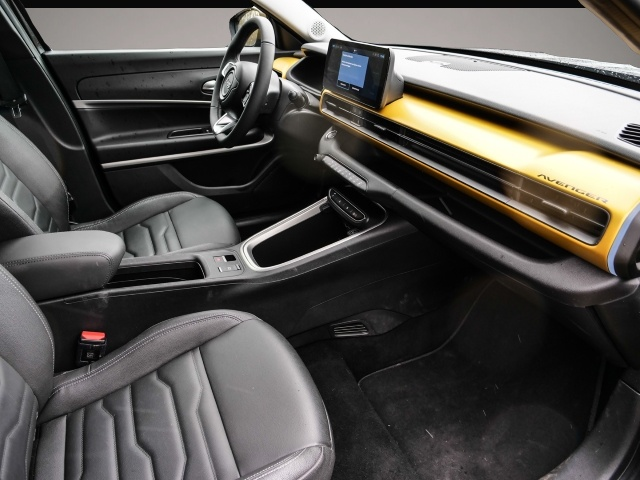 Bild 5 Jeep Avenger Summit Electric Leder Digitales Cockpit