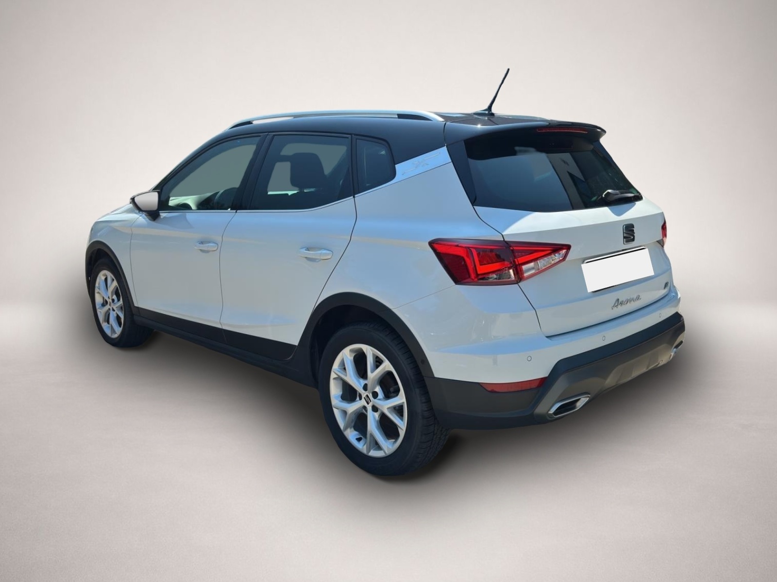 Bild 4 Seat Arona 1.0 TSI DSG AB228EUR FR NAVI REAR VIEW SHZ