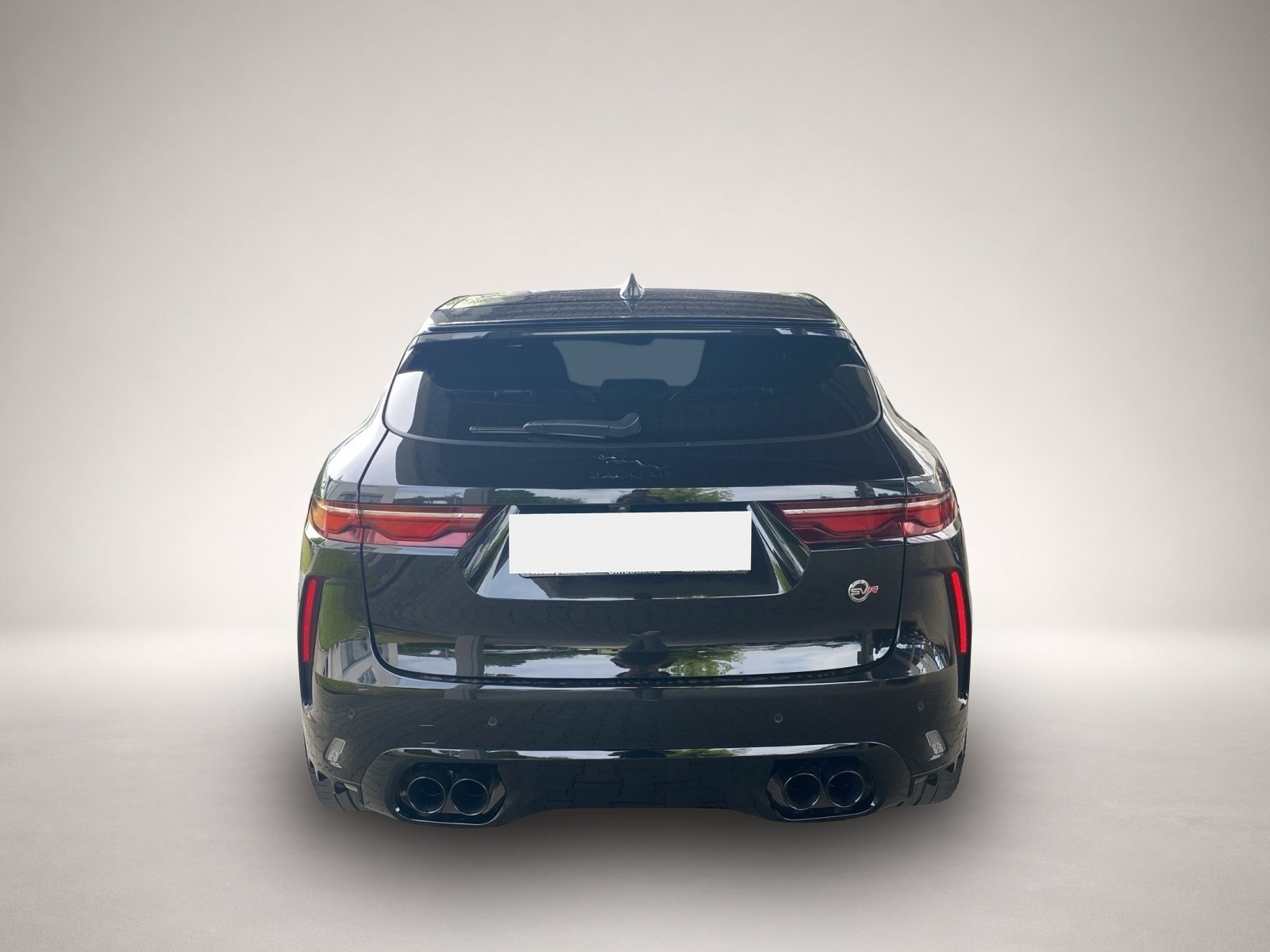 Bild 4 Jaguar F-PACE / P550 SVR ACC+AHK+LED+Navi+SD+SHZ+360+LM