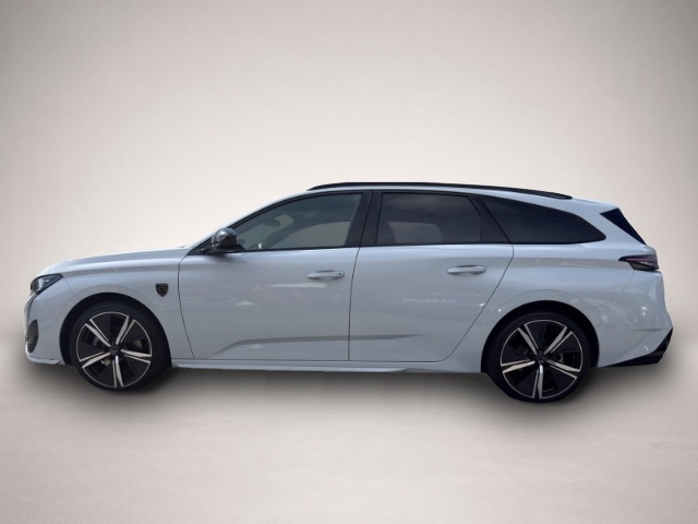 Fotografie des Peugeot 308 SW GT EAT8 AHK FOCAL ALLWETTER NAVI LED KAME