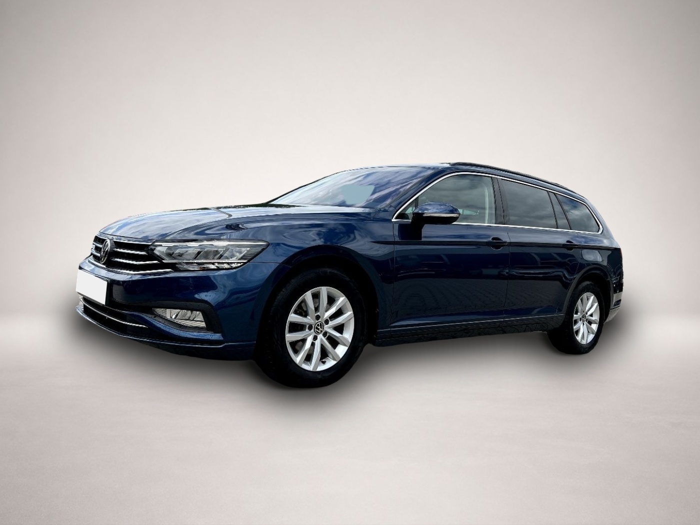 Bild 1 Volkswagen Passat Variant 2.0 TDI BMT Business LED Navi AHK