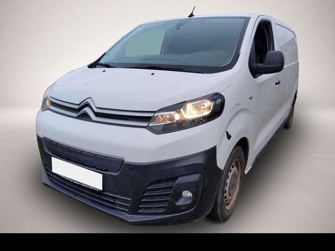 Fotografie des Citroën Jumpy e Kasten M L2H1 11kw Charger Kamera AHK