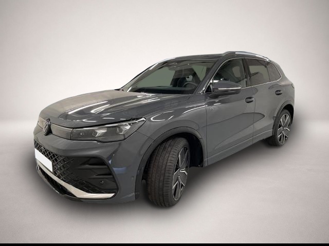 Bild 3 Volkswagen Tiguan R-Line 1.5 eTSI 150PS/110kW DSG7 2026 +AHK & 20.