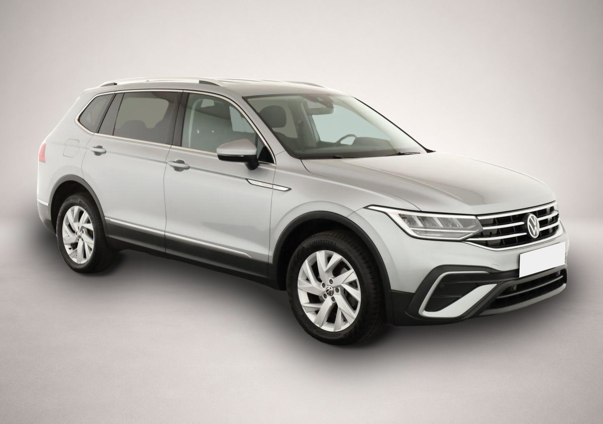 Fotografie 2 des Volkswagen Tiguan Allspace 1.5 TSI DSG Life, AHK, ACC, 7-Si