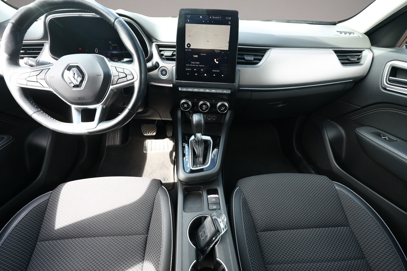Bild 7 Renault Arkana 1.6 E-TECH 145 Intens LED Nav ParkAs ACC