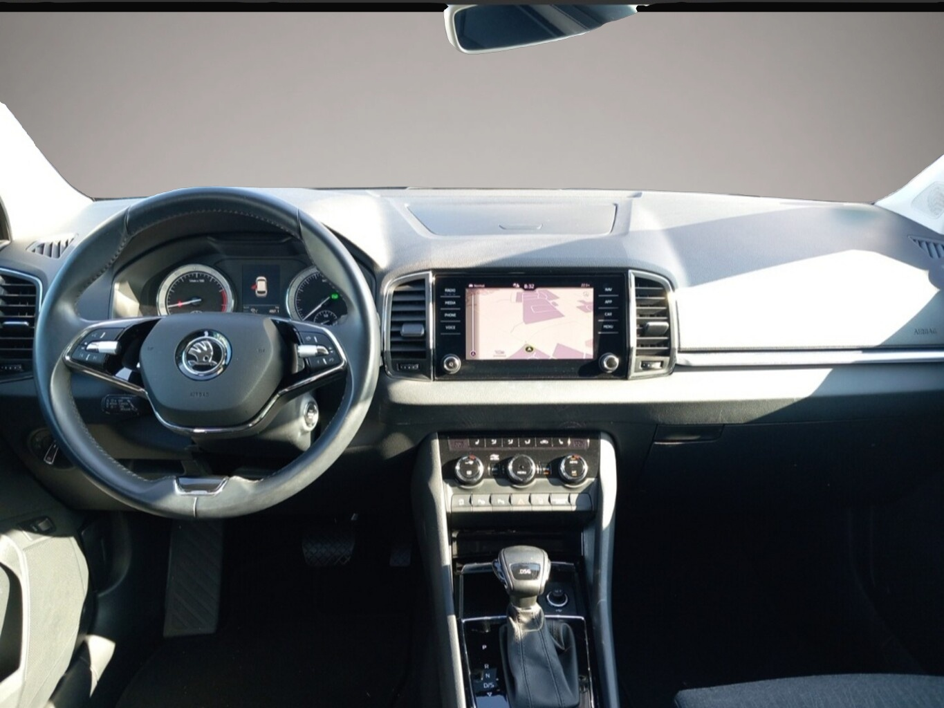 Bild 6 Skoda Karoq 1.5 TSI 150 DSG Style LED Nav LM19Z ACC