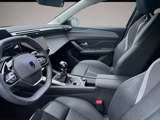 Bild 5 Peugeot 308 Allure Pack 1.2 PT 130 +ACC+360 °CAM+CARPLAY