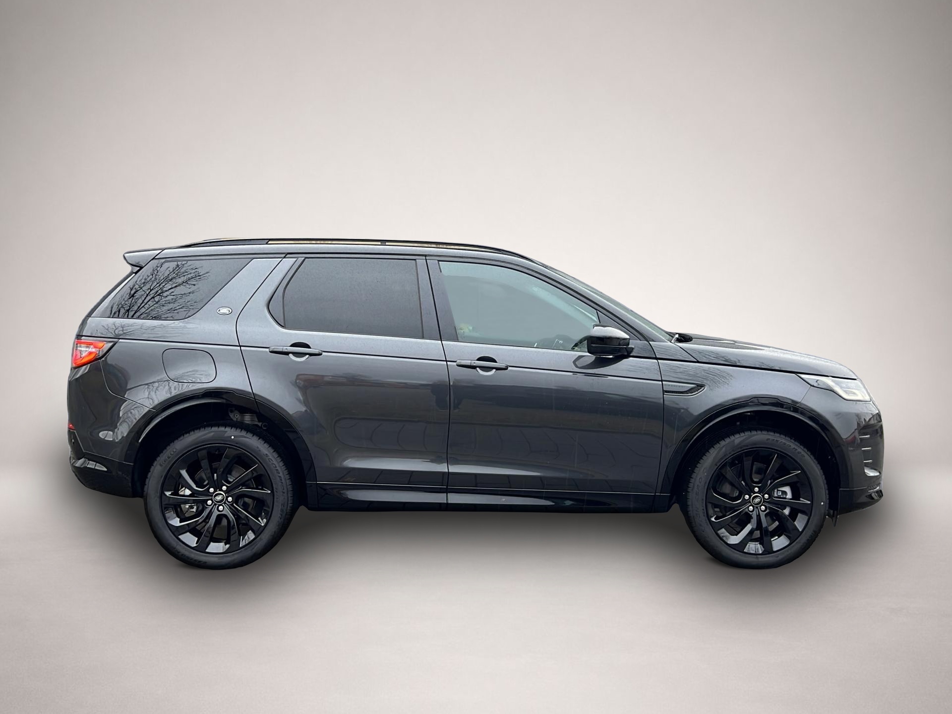 Bild 6 Land Rover Discovery Sport P270e Dynamic SE