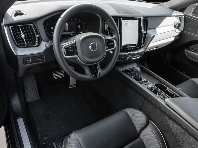 Bild 7 Volvo XC60 R Design 2WD Leder Digitales Cockpit Memory