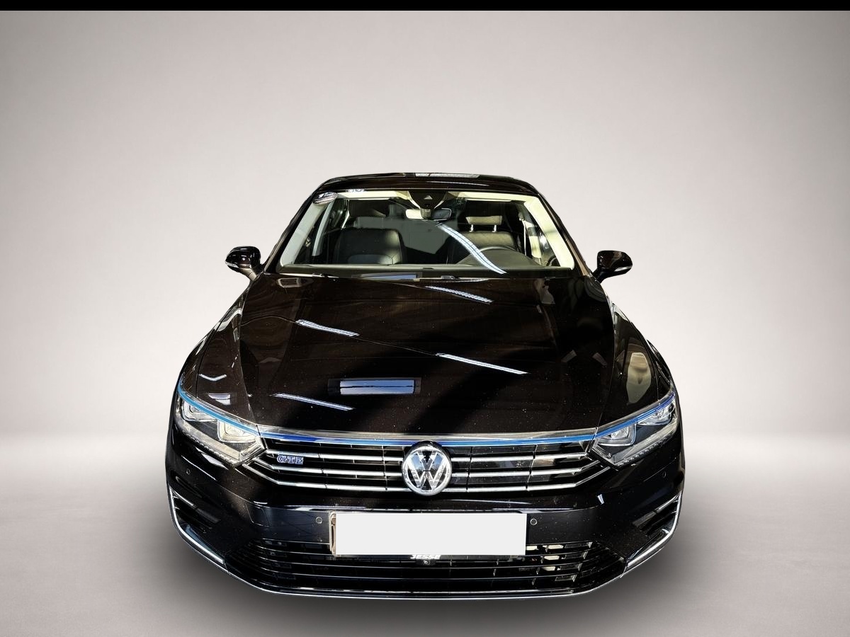 Bild 2 Volkswagen Passat 1.4 TSI Hybrid GTE LED Virtual Massage AC