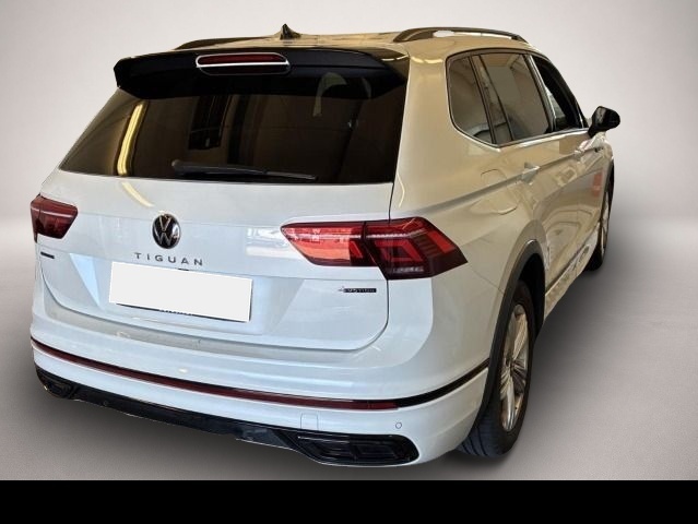 Bild 2 Volkswagen Tiguan Allspace 2.0 TDI 4M DSG R-Line IQ.Light/A