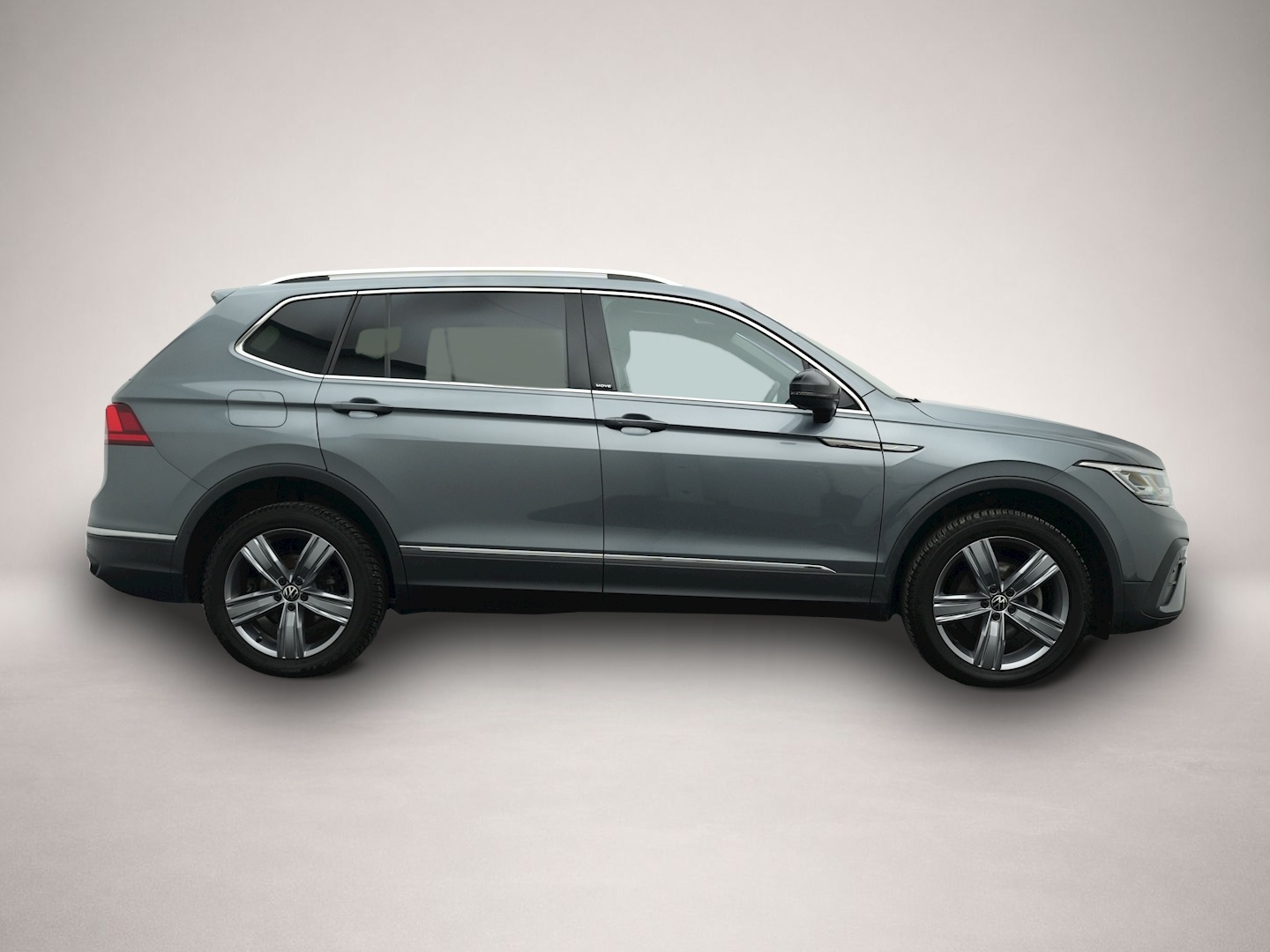 Fotografie 6 des Volkswagen Tiguan Allspace 1.5 TSI DSG Move 7SITZE AHK NAVI