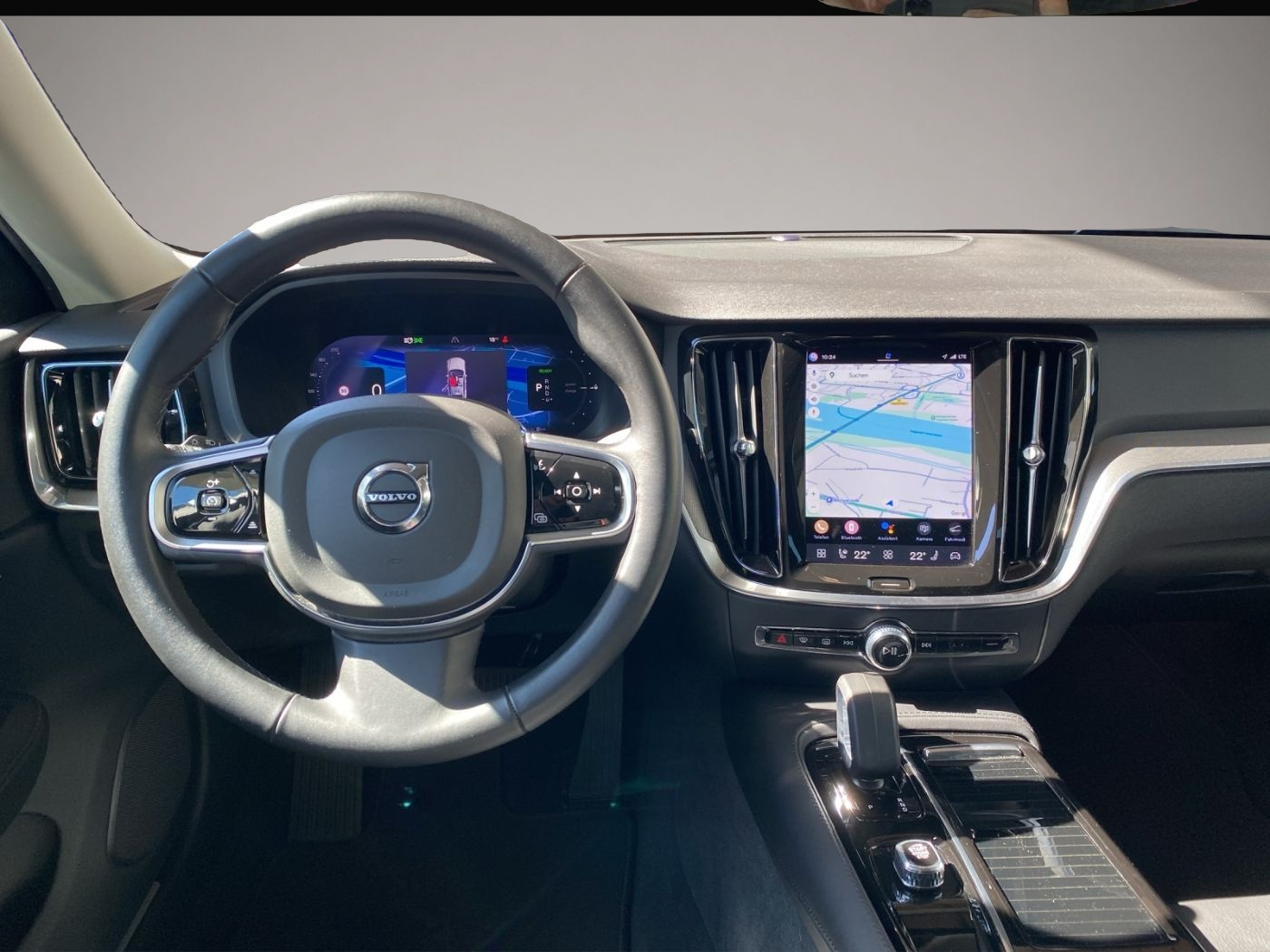 Bild 8 Volvo V60 Kombi T8 Plus Dark Recharge WiPa*LED*DAB*Nav
