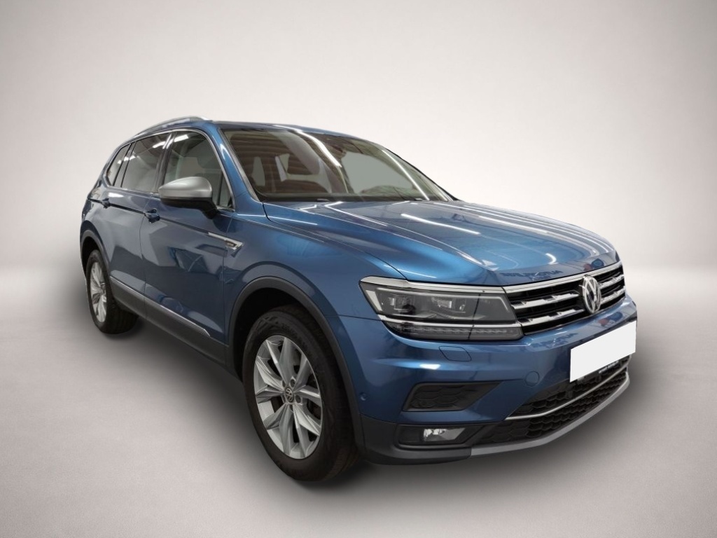 Fotografie des Volkswagen Tiguan Allspace 2.0 TDI 4Motion Highline PANO