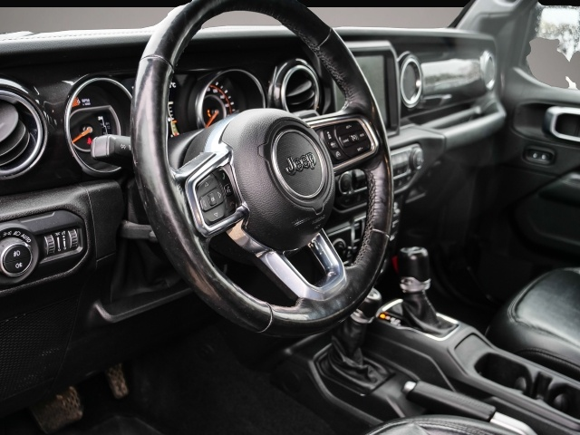 Fotografie 3 des Jeep Wrangler Unlimited Sahara AHK-abnehmbar Navi Led