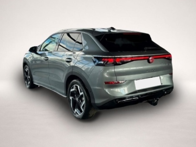 Fotografie 2 des Volkswagen T-Roc 1.5 eTSI R-Line Navi AHK IQ-Light Kamera A