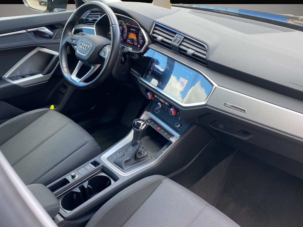 Bild 3 Audi Q3 45 TFSI e PlugIn*Parklenk*Digital Cockpit*DAB