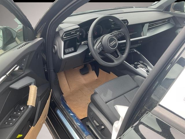 Fotografie Audi A3 TFSI quattro 150 kW A3 allstreet TFSI quattro S.