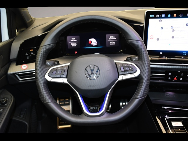 Bild 5 Volkswagen Golf 8 VIII 1.5 eTSI Hybrid DSG GTE Black Style