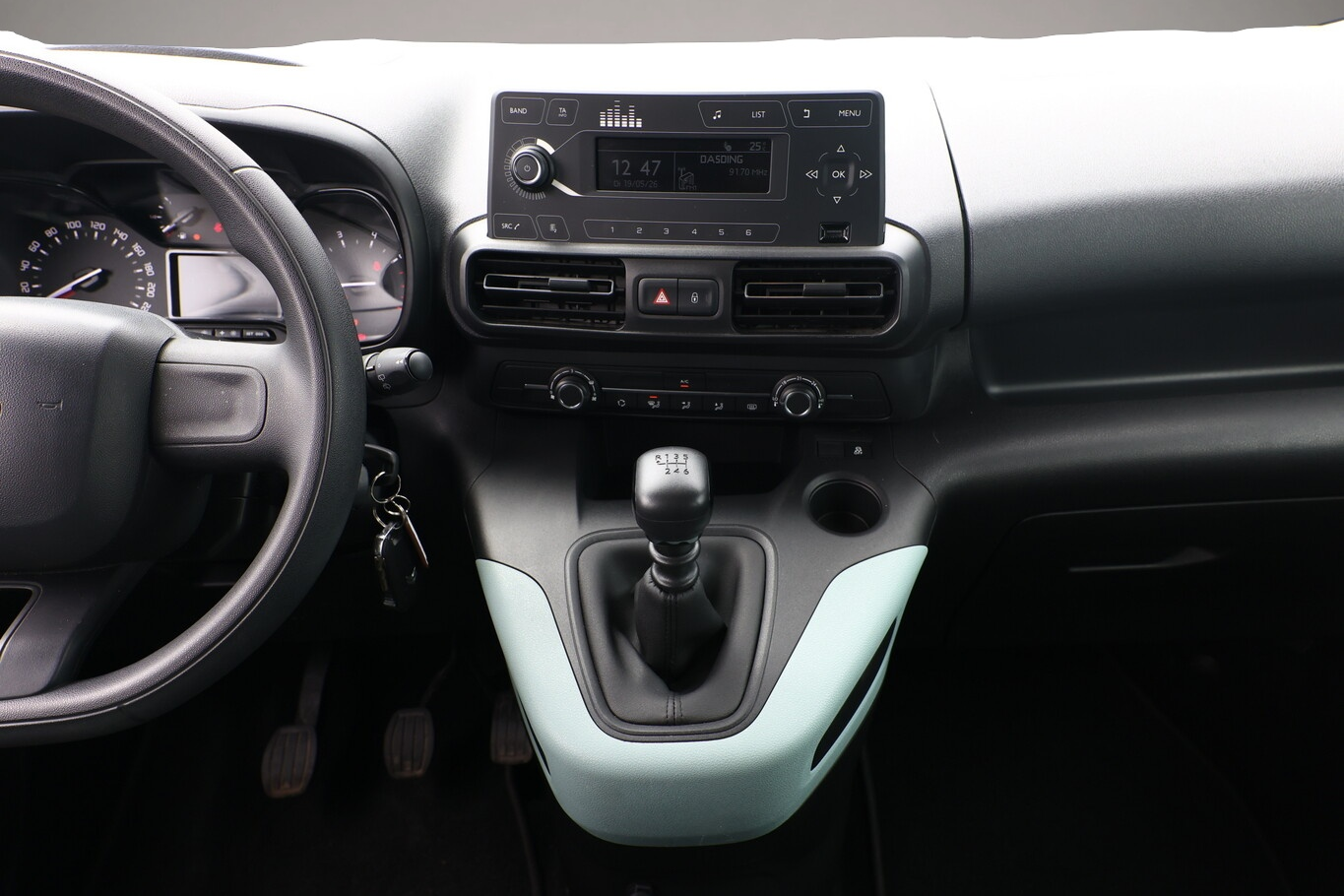 Bild 5 Citroën Berlingo 1.2 PureTech 110 Feel M