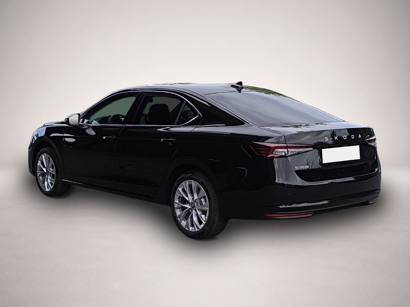 Bild 5 Skoda Superb 2.0 TDI DSG Selection AHK HUD MATRIX LED